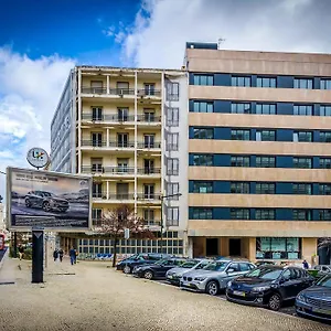 vizitați hotelul