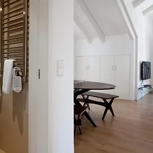 vizitați hotelul